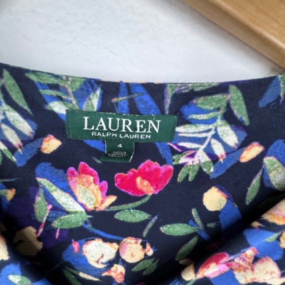 Lauren‎ Ralph Womens Floral Babydoll Dress Size 4 Jersey Colorful Stretch Fitted - Picture 3 of 8